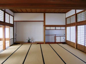 畳の手入れはこれで完璧！日本の魅力、和室を綺麗に。